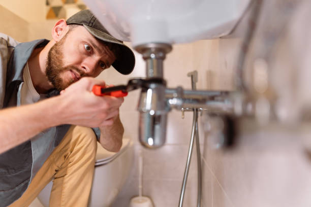 Best Emergency Plumber  in Nelsonville, OH